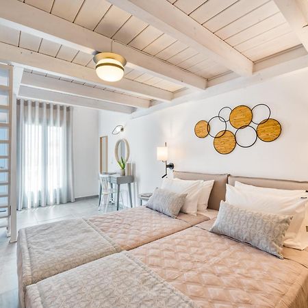ホテル Lumiere Spetses エクステリア 写真